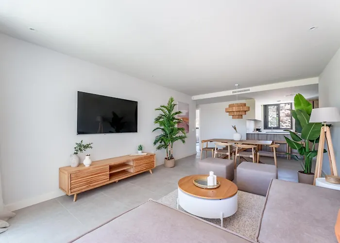 Atico Duplex Azahar 5 * Estepona